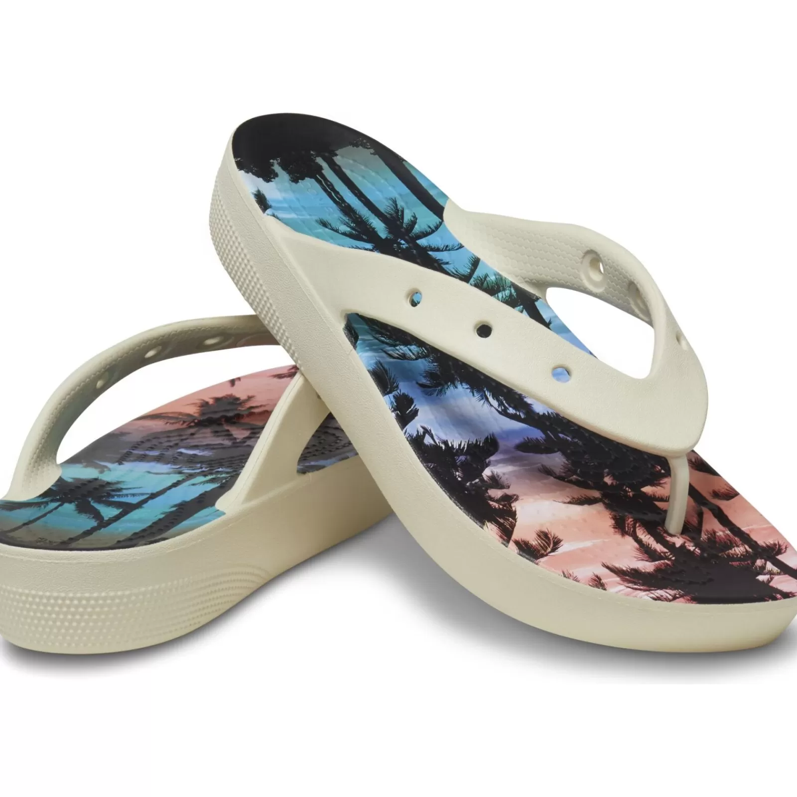 Crocs™ Crocs Classic Platform Retro Resort Flip-Women Flip-Flops